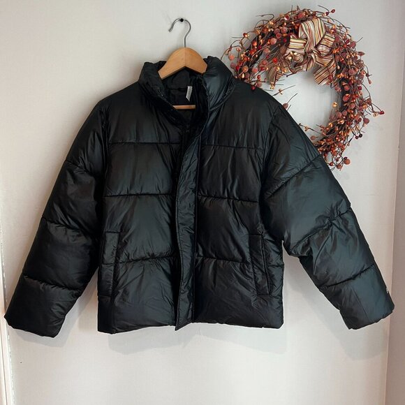 Fabletics Women's Essential Puffer Winter Jacket SMALL in Black - Picture 1 of 14